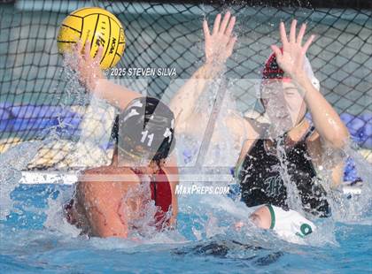 Thumbnail 1 in Helix vs. La Serna (San Diego Beaches Tournament) photogallery.