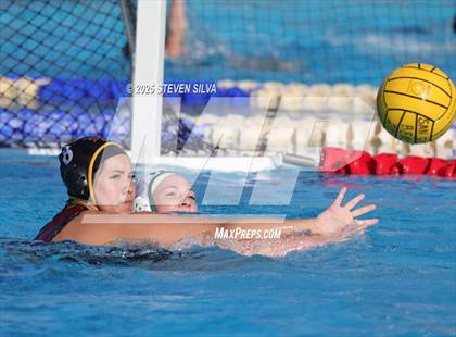 Thumbnail 1 in Helix vs. La Serna (San Diego Beaches Tournament) photogallery.