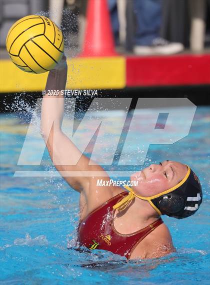 Thumbnail 2 in Helix vs. La Serna (San Diego Beaches Tournament) photogallery.