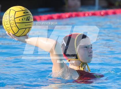 Thumbnail 1 in Helix vs. La Serna (San Diego Beaches Tournament) photogallery.
