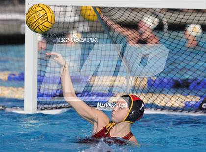 Thumbnail 1 in Helix vs. La Serna (San Diego Beaches Tournament) photogallery.