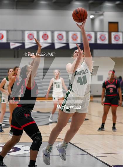 Thumbnail 2 in Bolingbrook vs. Zionsville (Sneakers for Santa Shootout) photogallery.