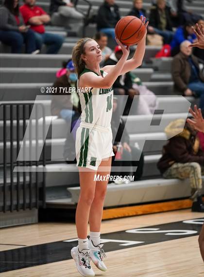 Thumbnail 2 in Bolingbrook vs. Zionsville (Sneakers for Santa Shootout) photogallery.