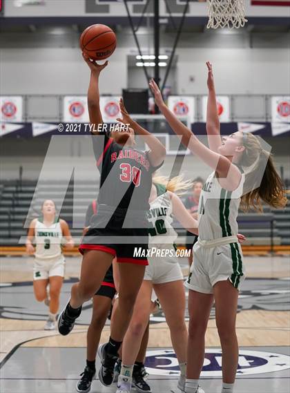 Thumbnail 1 in Bolingbrook vs. Zionsville (Sneakers for Santa Shootout) photogallery.