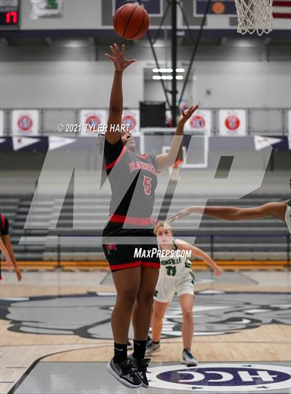 Thumbnail 2 in Bolingbrook vs. Zionsville (Sneakers for Santa Shootout) photogallery.