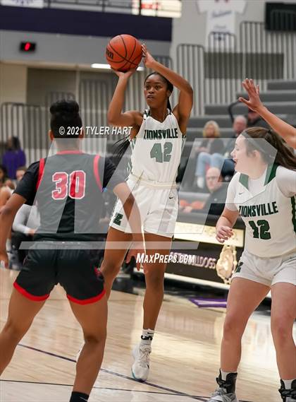 Thumbnail 2 in Bolingbrook vs. Zionsville (Sneakers for Santa Shootout) photogallery.