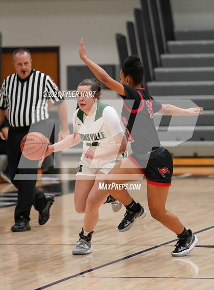 Thumbnail 3 in Bolingbrook vs. Zionsville (Sneakers for Santa Shootout) photogallery.