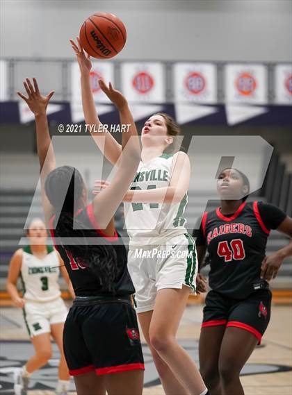 Thumbnail 1 in Bolingbrook vs. Zionsville (Sneakers for Santa Shootout) photogallery.