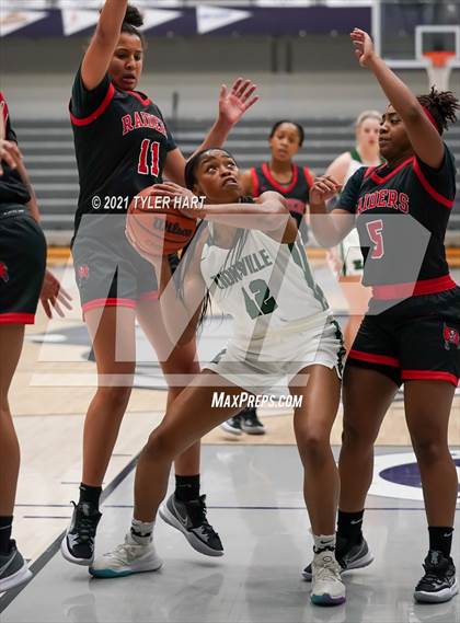Thumbnail 1 in Bolingbrook vs. Zionsville (Sneakers for Santa Shootout) photogallery.