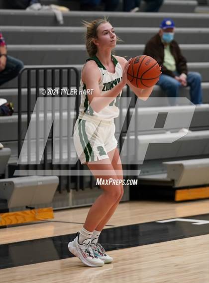 Thumbnail 2 in Bolingbrook vs. Zionsville (Sneakers for Santa Shootout) photogallery.
