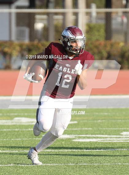Thumbnail 1 in United @ Mission (UIL 6A D1 Bi-District Playoff) photogallery.