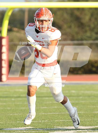 Thumbnail 2 in United @ Mission (UIL 6A D1 Bi-District Playoff) photogallery.