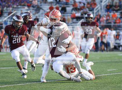 Thumbnail 2 in United @ Mission (UIL 6A D1 Bi-District Playoff) photogallery.