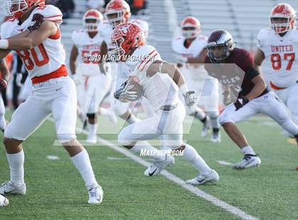 Thumbnail 1 in United @ Mission (UIL 6A D1 Bi-District Playoff) photogallery.