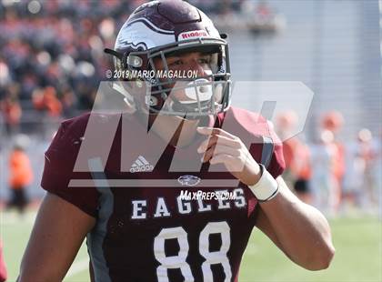 Thumbnail 1 in United @ Mission (UIL 6A D1 Bi-District Playoff) photogallery.