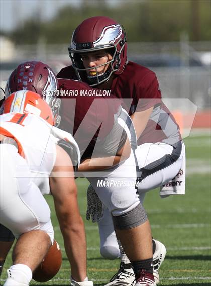 Thumbnail 2 in United @ Mission (UIL 6A D1 Bi-District Playoff) photogallery.