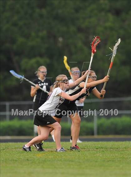 Thumbnail 2 in East Chapel Hill vs Wakefield (Sectional Championship) photogallery.