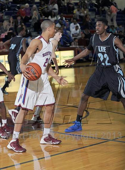Thumbnail 1 in Huntsville vs. Lee photogallery.