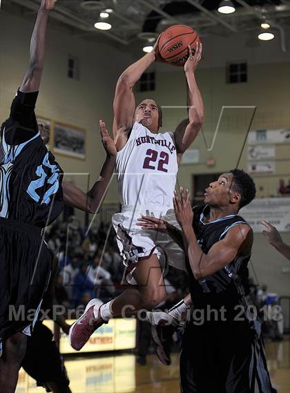 Thumbnail 1 in Huntsville vs. Lee photogallery.