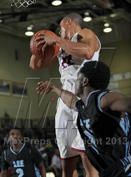 Thumbnail 1 in Huntsville vs. Lee photogallery.