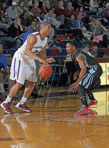Thumbnail 2 in Huntsville vs. Lee photogallery.