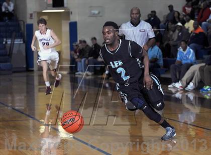 Thumbnail 2 in Huntsville vs. Lee photogallery.