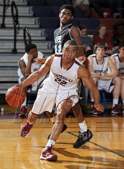 Thumbnail 1 in Huntsville vs. Lee photogallery.