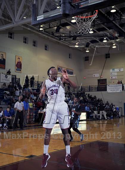 Thumbnail 3 in Huntsville vs. Lee photogallery.