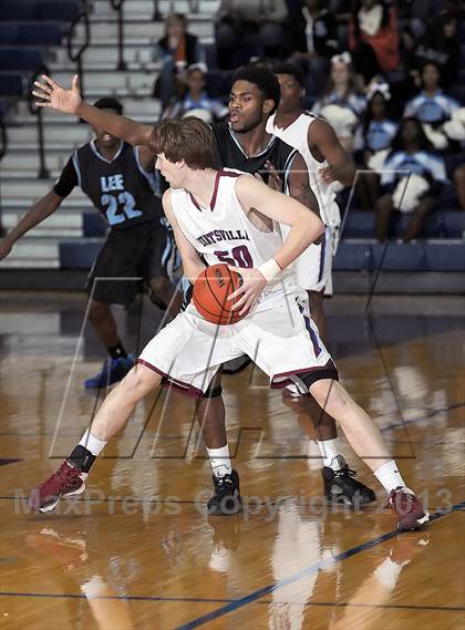 Thumbnail 1 in Huntsville vs. Lee photogallery.