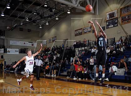 Thumbnail 2 in Huntsville vs. Lee photogallery.