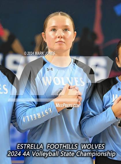 Thumbnail 3 in Estrella Foothills vs. Mica Mountain (AIA 4A Final) photogallery.