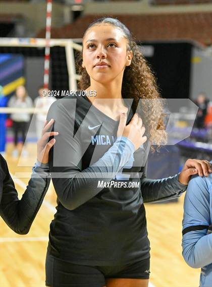 Thumbnail 1 in Estrella Foothills vs. Mica Mountain (AIA 4A Final) photogallery.