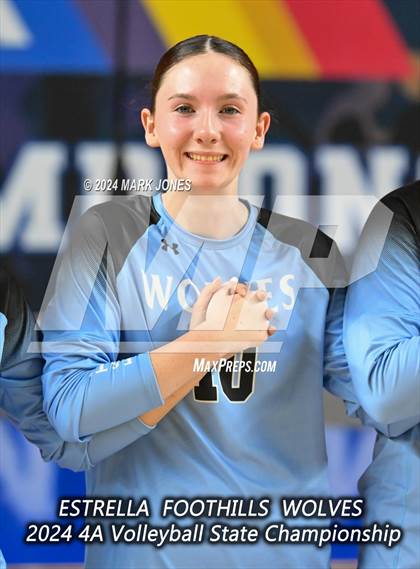 Thumbnail 3 in Estrella Foothills vs. Mica Mountain (AIA 4A Final) photogallery.