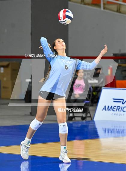 Thumbnail 1 in Estrella Foothills vs. Mica Mountain (AIA 4A Final) photogallery.