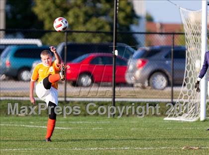Thumbnail 3 in Galesburg vs Washington photogallery.