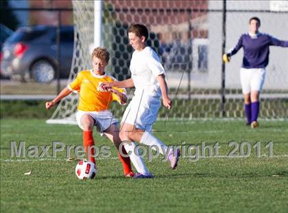 Thumbnail 2 in Galesburg vs Washington photogallery.