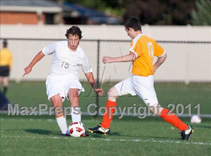 Thumbnail 1 in Galesburg vs Washington photogallery.