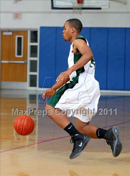 Thumbnail 3 in Chaminade vs. Palmdale (The Tournament) photogallery.