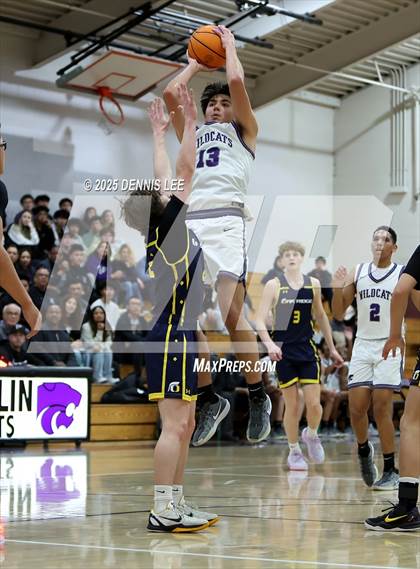 Thumbnail 2 in Oak Ridge @ Franklin (CIF SJS D1 Playoffs) photogallery.