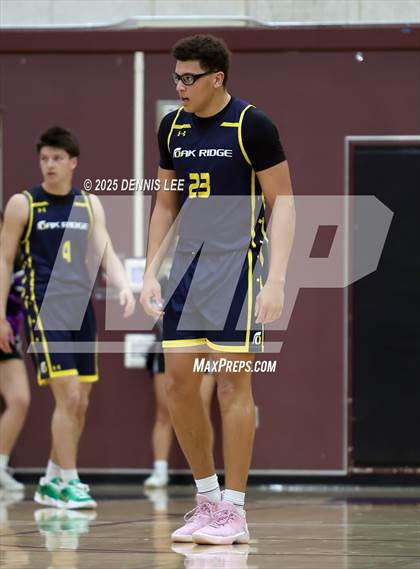 Thumbnail 2 in Oak Ridge @ Franklin (CIF SJS D1 Playoffs) photogallery.