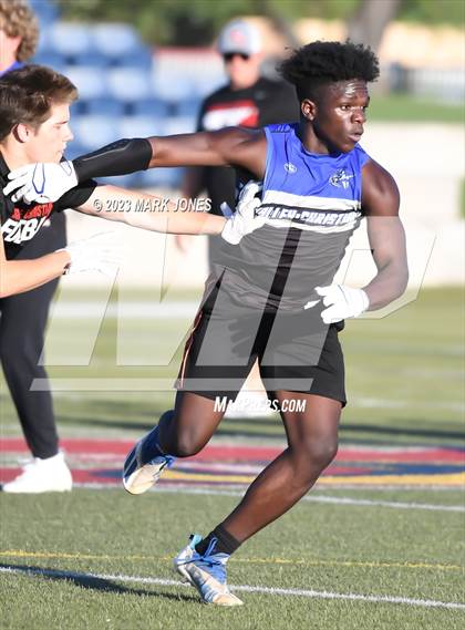 Thumbnail 1 in Valley Christian VS. Scottsdale Christian Academy (Scottsdale Christian 7v7) photogallery.