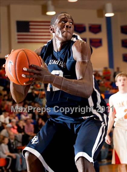Thumbnail 2 in Oak Hill Academy vs. La Lumiere (Marshall County Hoopfest photogallery.