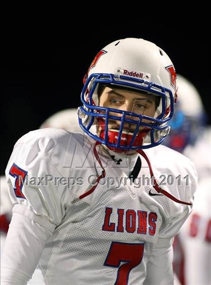 Thumbnail 2 in Lovejoy vs. Henderson (3A Division 1 Region 2 Quarterfinals) photogallery.