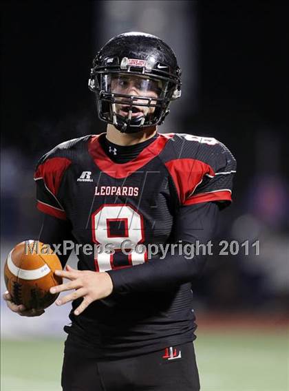 Thumbnail 3 in Lovejoy vs. Henderson (3A Division 1 Region 2 Quarterfinals) photogallery.