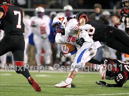 Thumbnail 3 in Lovejoy vs. Henderson (3A Division 1 Region 2 Quarterfinals) photogallery.