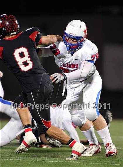Thumbnail 1 in Lovejoy vs. Henderson (3A Division 1 Region 2 Quarterfinals) photogallery.