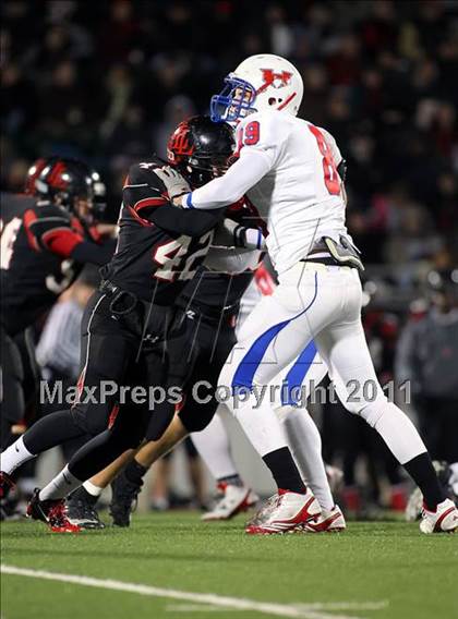 Thumbnail 2 in Lovejoy vs. Henderson (3A Division 1 Region 2 Quarterfinals) photogallery.
