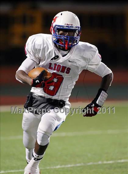 Thumbnail 1 in Lovejoy vs. Henderson (3A Division 1 Region 2 Quarterfinals) photogallery.