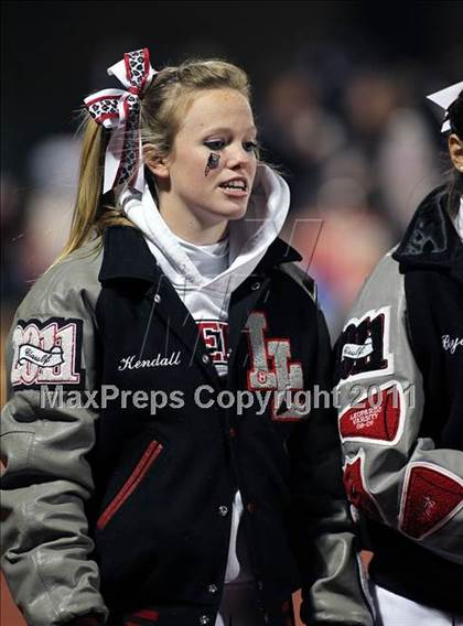 Thumbnail 3 in Lovejoy vs. Henderson (3A Division 1 Region 2 Quarterfinals) photogallery.