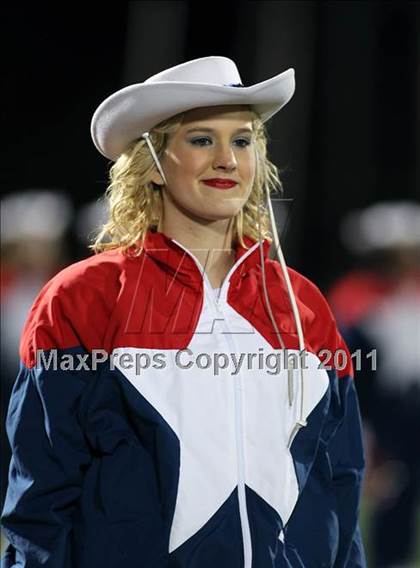 Thumbnail 1 in Lovejoy vs. Henderson (3A Division 1 Region 2 Quarterfinals) photogallery.
